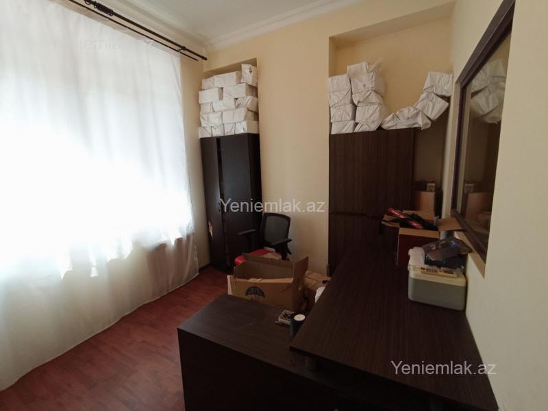 Kirayə 7 otaqlı Ofis, 200 m², Yasamal rayonu — Ofis, Bakı (5)