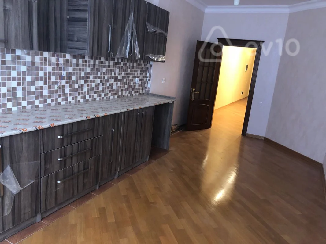 3 otaqlı mənzil, 150 m², Mireli Seyidov küc — kirayə — Mənzil, Bakı (8)