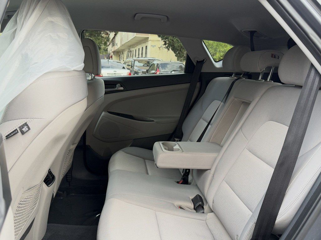 Hyundai Tucson, 1.6 L, 2017 il, 108 222 km — Avtomobillər, Bakı (12)
