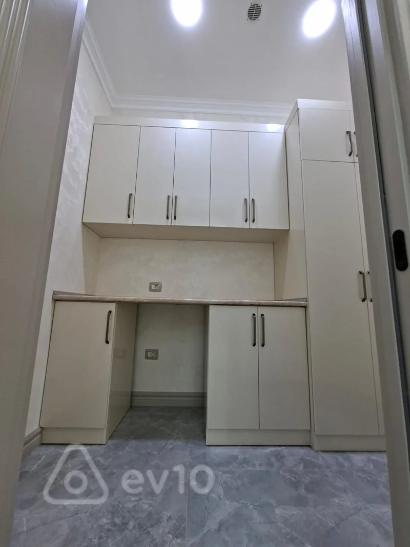 2 otaqlı mənzil, 100 m², aganeymetulah kucesi — Mənzil, Bakı (10)