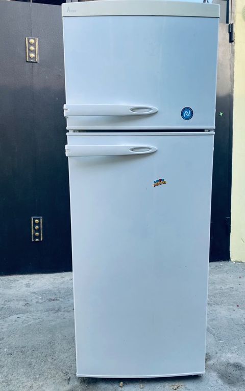 İşlənmiş 2 qapılı Beko Soyuducu Satılır, rəng - Ağ — Bakı