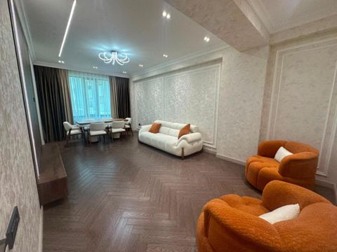 Satılır 3 otaqlı yeni tikili 142 m² — Bakı