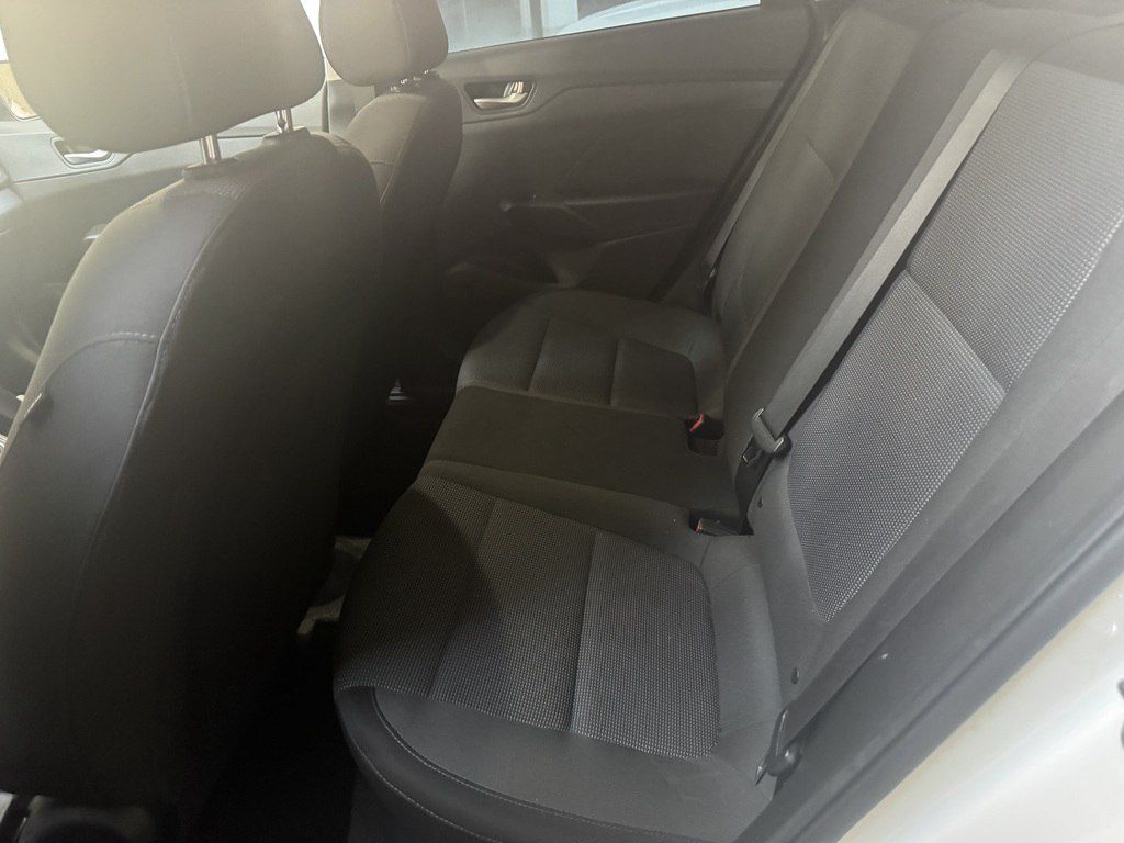 Hyundai Accent, 1.6 L, 2019 il, 131 966 km — Avtomobillər, Bakı (7)