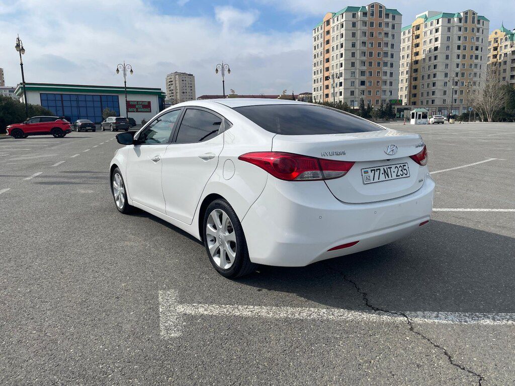 Hyundai Elantra, 1.8 L, 2011 il, 230 000 km 77-NT-235 — Avtomobillər, Sumqayıt (4)