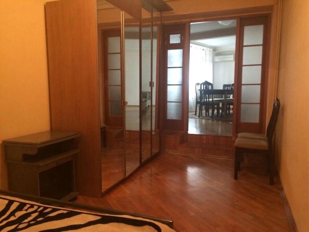 Satılır 4 otaqlı köhnə tikili 96 m² — Mənzil, Bakı (10)