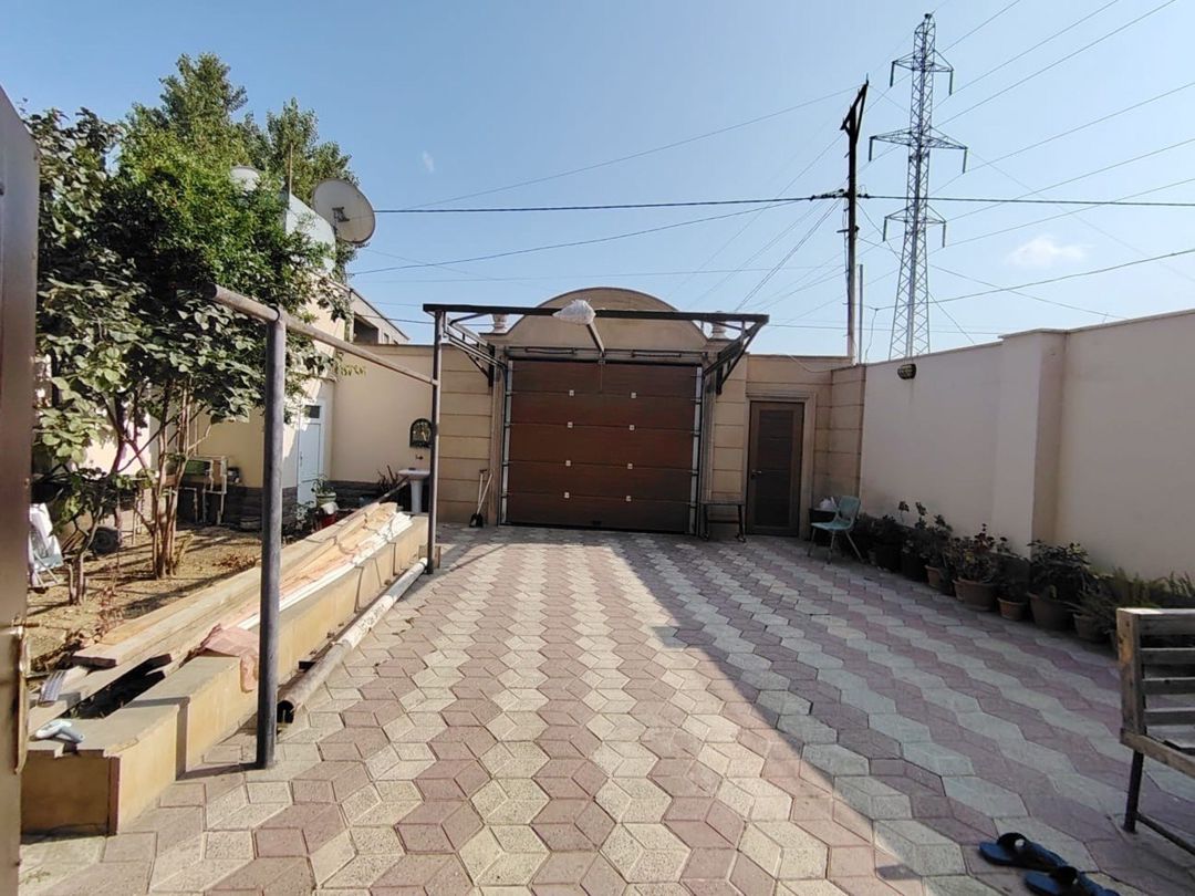 Satılır 7 otaqlı həyət evi/bağ evi 200 m² — Ev, villa, Bakı (2)