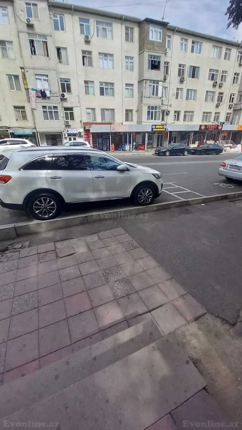 Satılır Obyekt 32 m² Bakı, Nəsimi r., Memar Əcəmi m., 4-cü mikrorayon — Əmlak, Bakı (7)