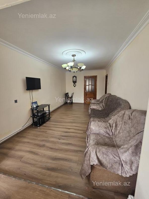 Kirayə 2 otaqlı Bina evi menzil (Köhnə tikili), 56 m², 8-ci mikrorayon — Mənzil, Sumqayıt (2)