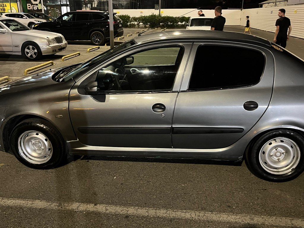 Iran Khodro Runna, 1.6 L, 2014 il, 240 000 km 77-YT-309 — Avtomobillər, Bakı (8)