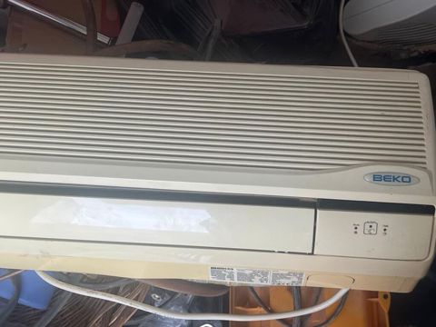 Kondisioner 60kv 220azn Xalqlar 3800 leli — Bakı