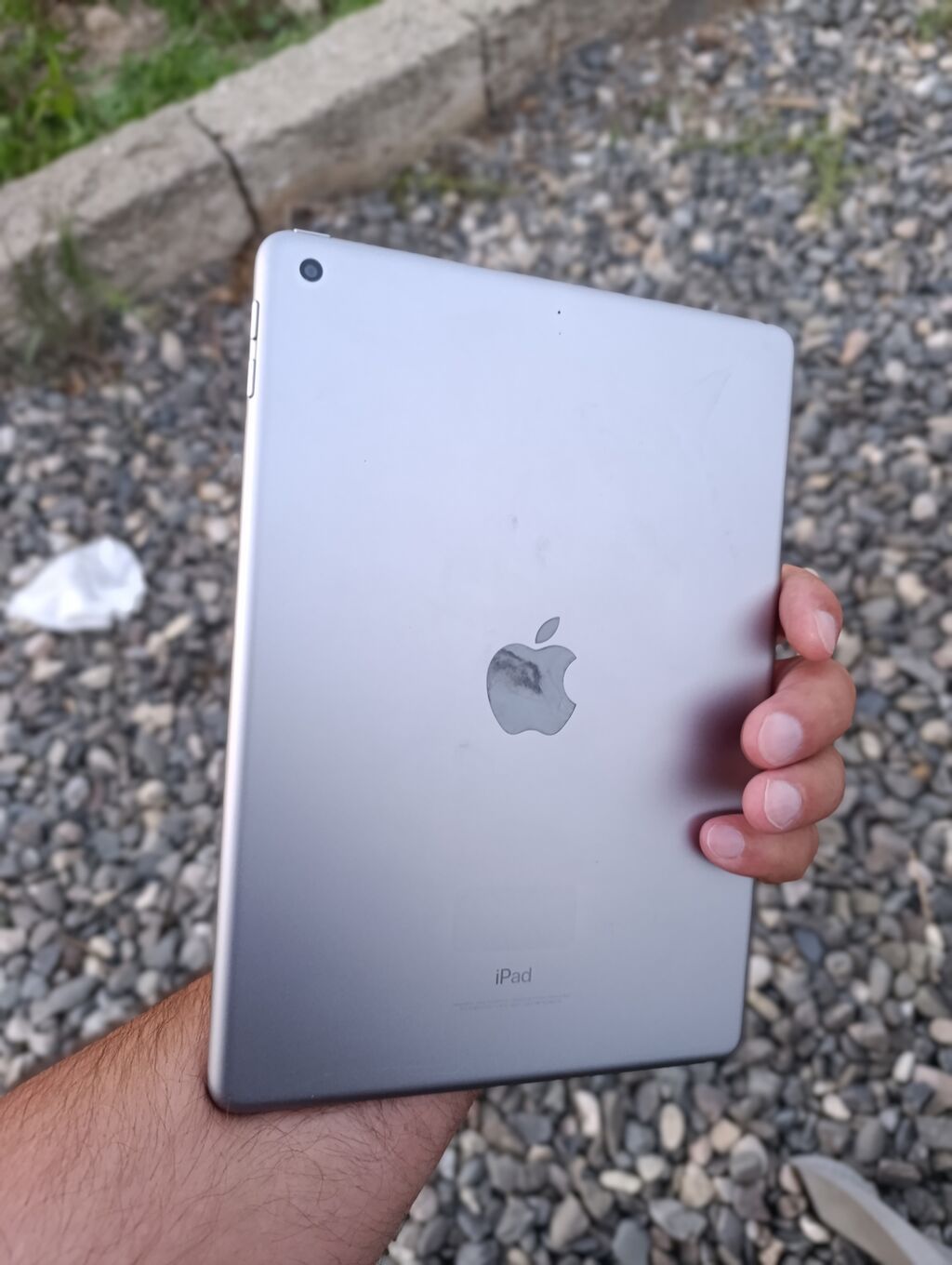 Apple iPad (5-ci nəsil) – 128 GB - Model: iPad (5-ci nəsil) - Model — Apple, Digah