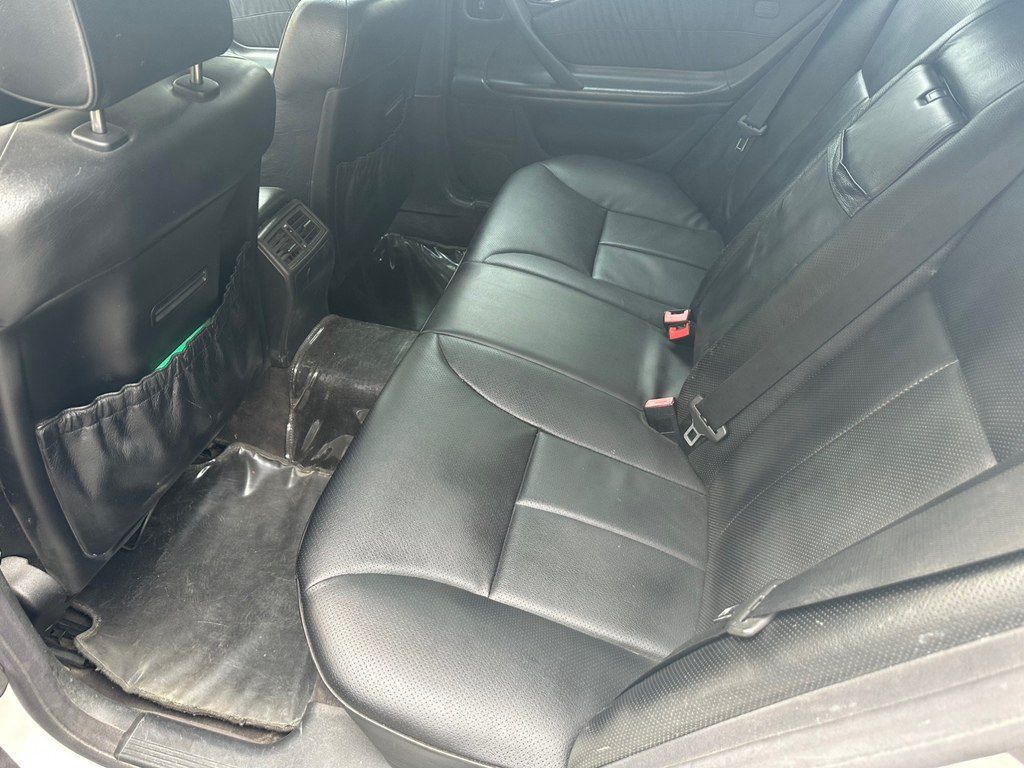 Mercedes E 240, 2.6 L, 2001 il, 313 000 km — Avtomobillər, Bakı (8)