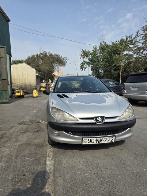 Peugeot 206, 1.4 L, 2007 il, 270 000 km — Bakı