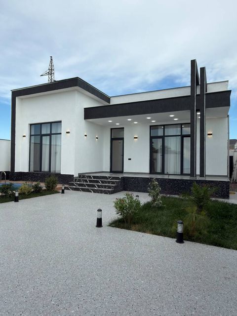 Satılır 4 otaqlı həyət evi/bağ evi 150 m² — Bakı