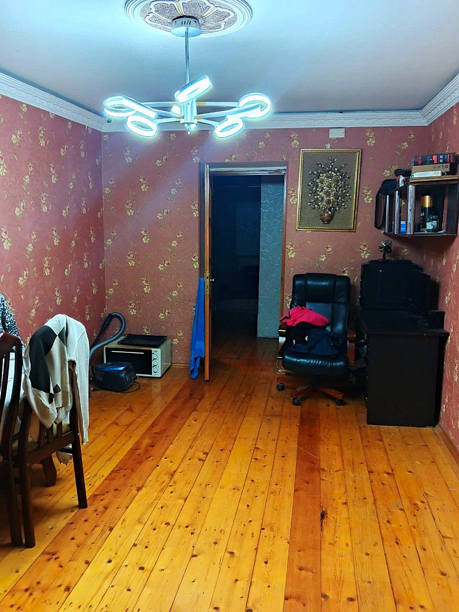Satılır 4 otaqlı köhnə tikili 75 m² — Mənzil, Bakı (6)