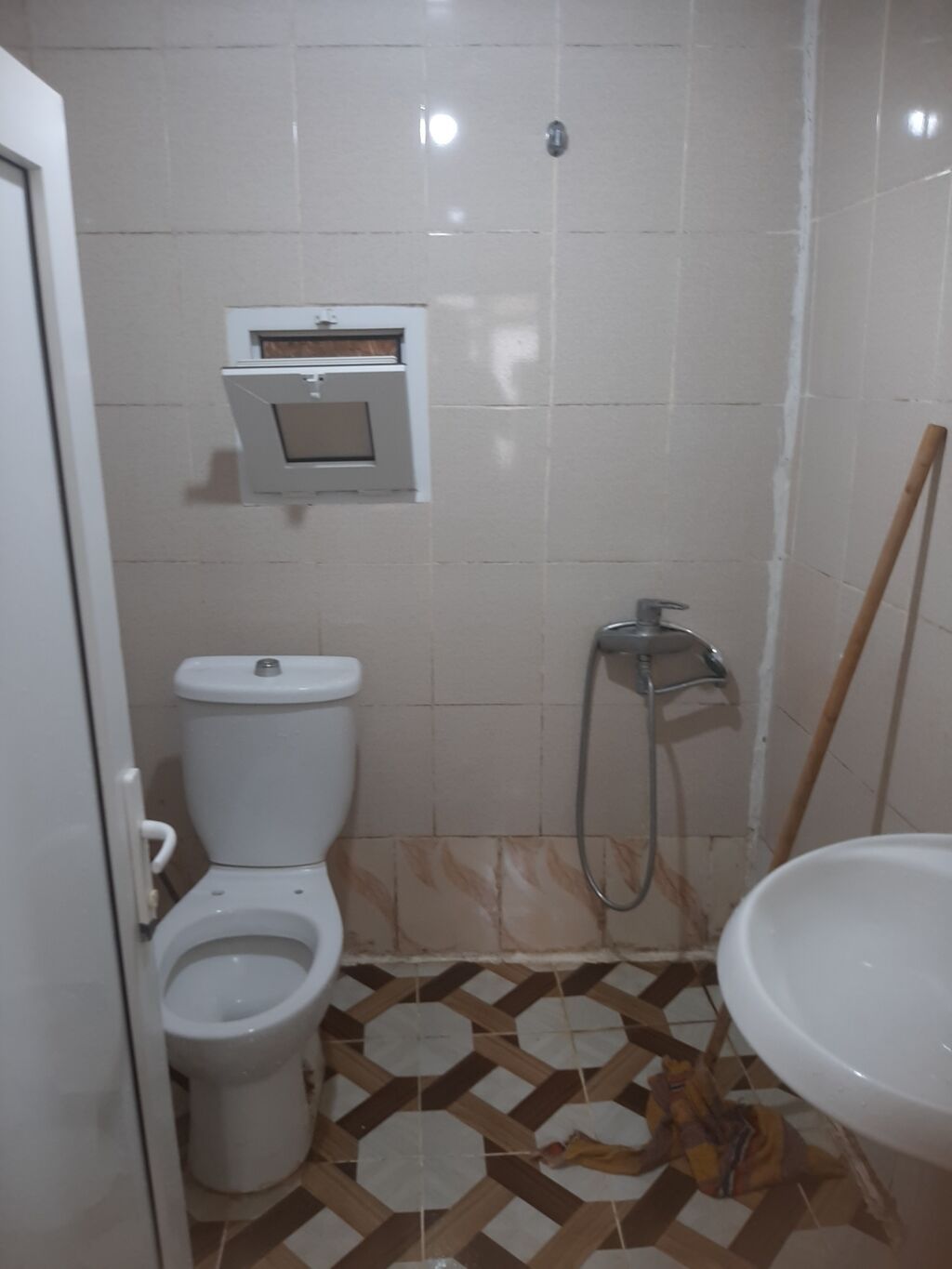 Masazırda 2 otaqlı kiraye ev var eşyalı orta temirli konbi sistemi var — Mənzil, Masazır (7)