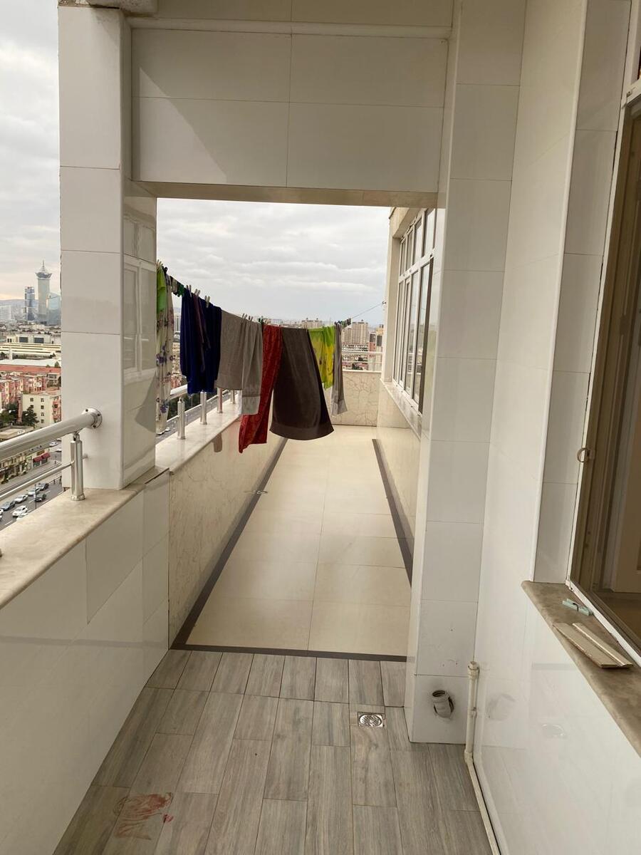 Satılır 3 otaqlı yeni tikili 150 m² — Mənzil, Bakı (11)