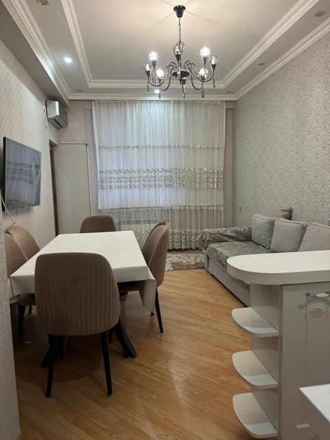 İcarəyə verilir 2 otaqlı yeni tikili 60 m² — Bakı