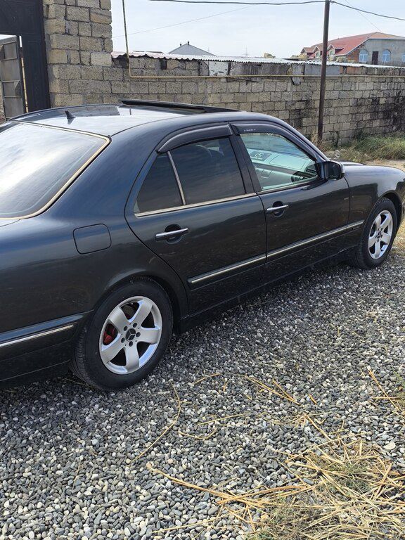 Mercedes E 270, 2.7 L, 2001 il, 450 000 km — Avtomobillər, Sumqayıt (12)