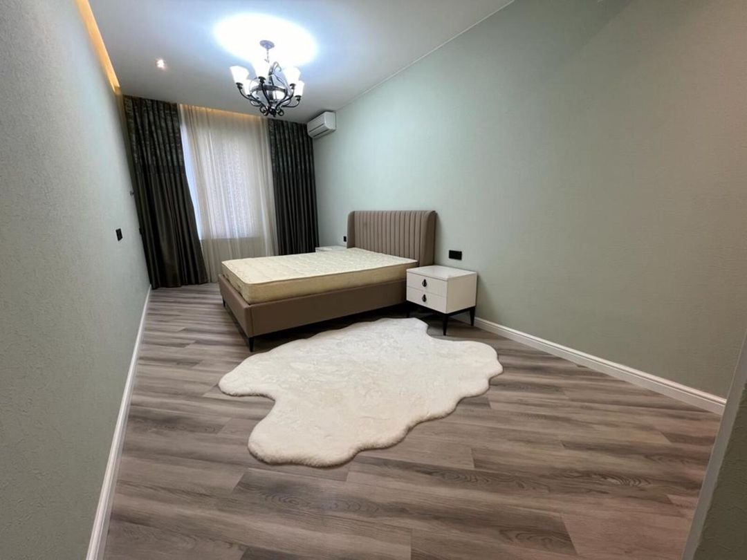 İcarəyə verilir 3 otaqlı yeni tikili 135 m² — Mənzil, Bakı (9)