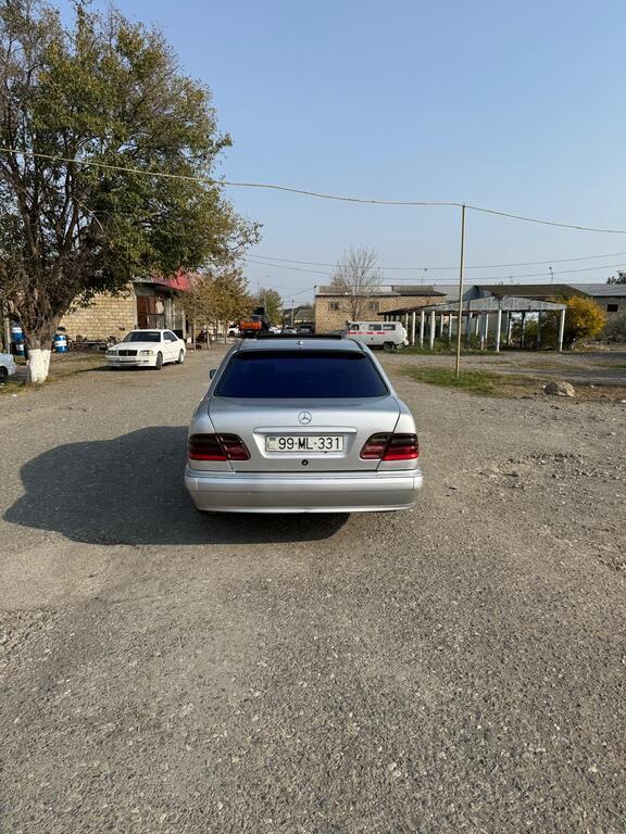 Mercedes E 220, 2.2 L, 1999 il, 350 000 km 99-ML-331 — Avtomobillər, Ağcabədi (2)