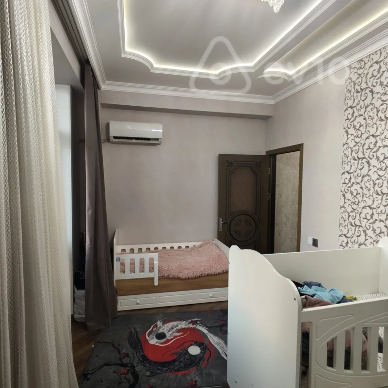 2 otaqlı mənzil, 90 m², Qara Qarayev prospekti — Mənzil, Bakı (4)