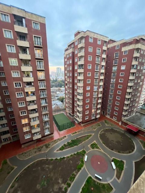 Satılır 3 otaqlı yeni tikili 100 m² — Bakı