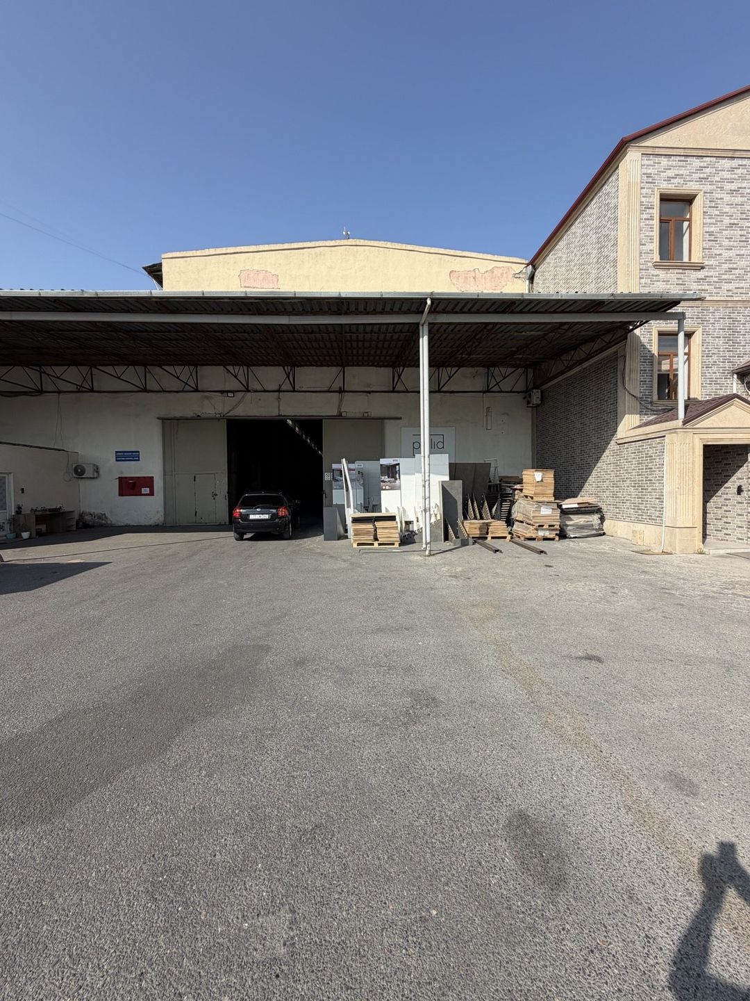 İcarəyə verilir obyekt 2200 m² — Əmlak, Bakı (2)