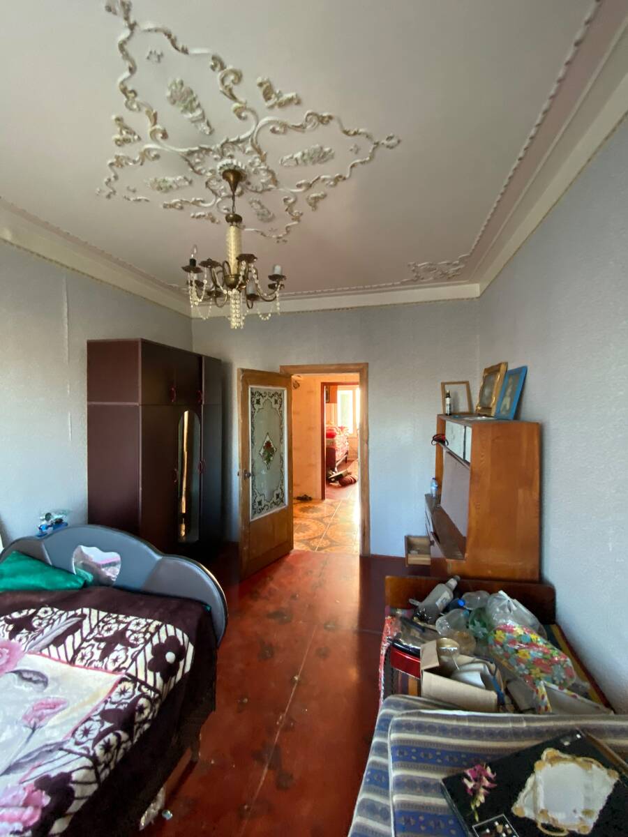 Satılır 4 otaqlı köhnə tikili 95 m² — Mənzil, Bakı (8)