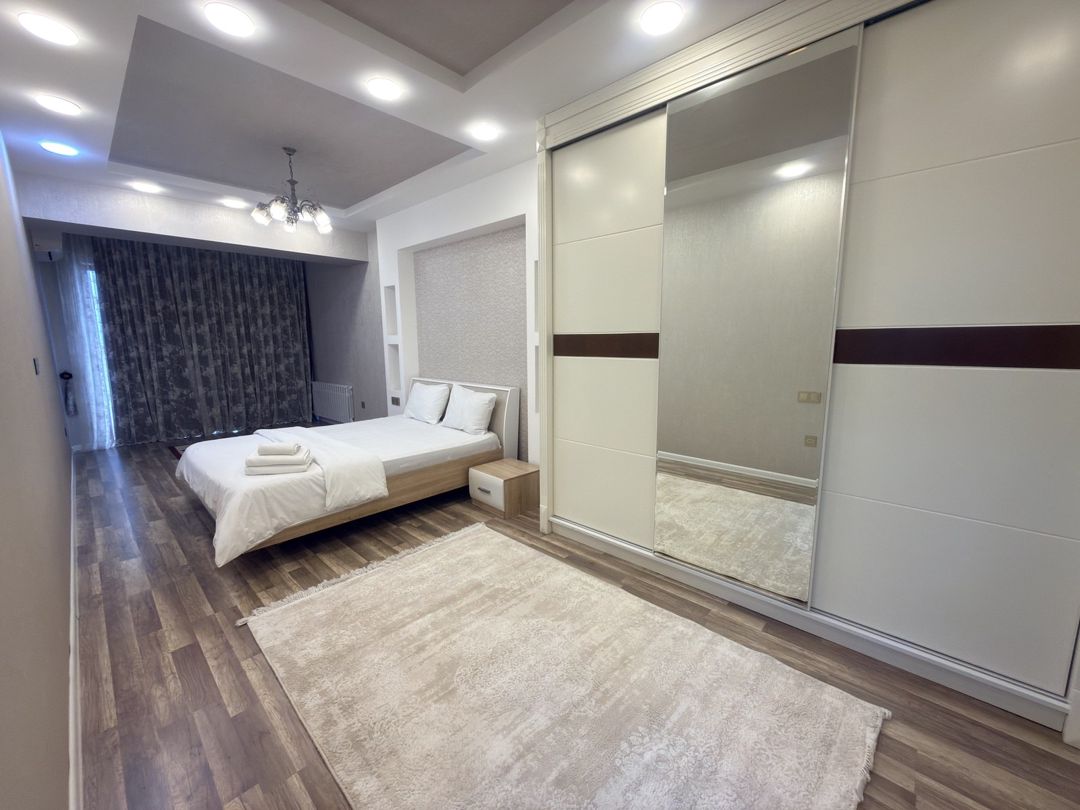 İcarəyə verilir 3 otaqlı yeni tikili 120 m² — Mənzil, Bakı (7)