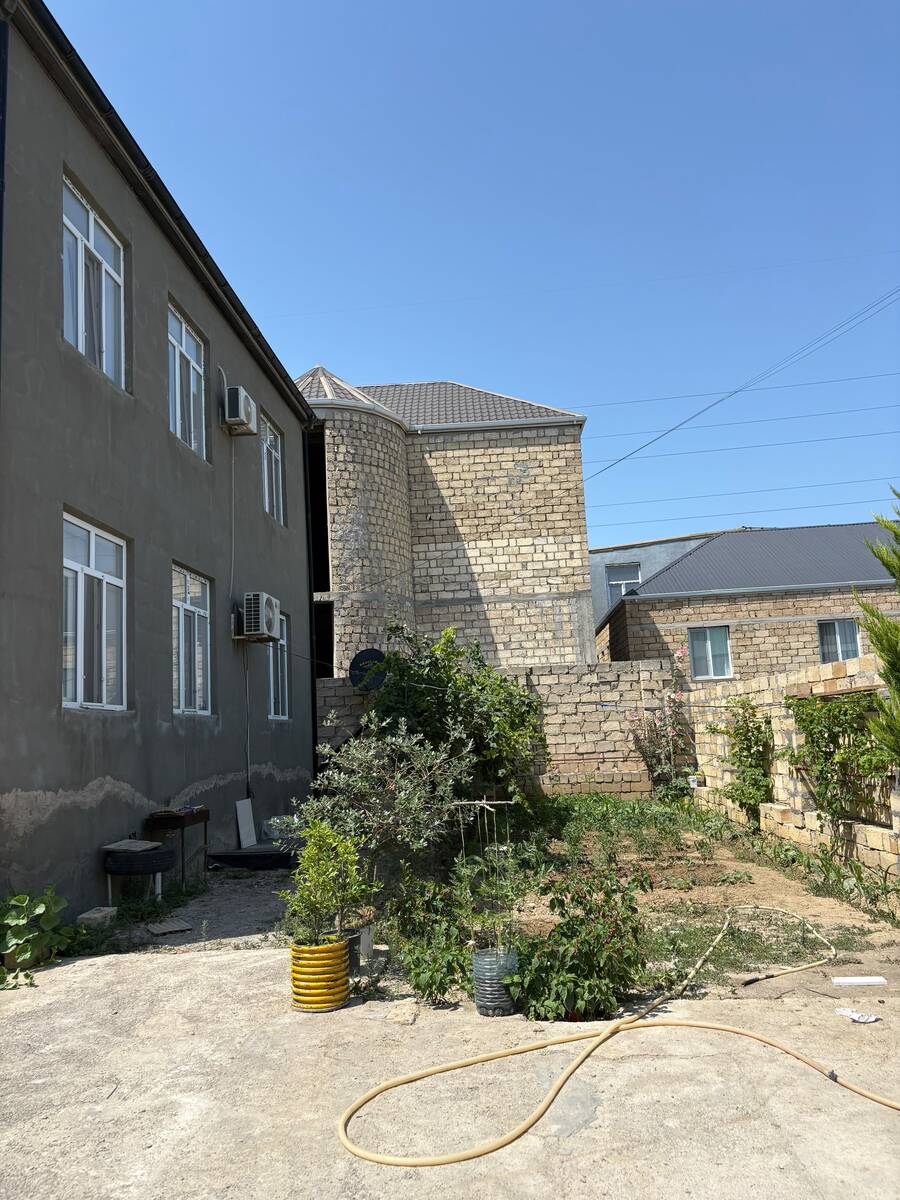 Satılır 7 otaqlı həyət evi/bağ evi 200 m² — Ev, villa, Bakı (3)