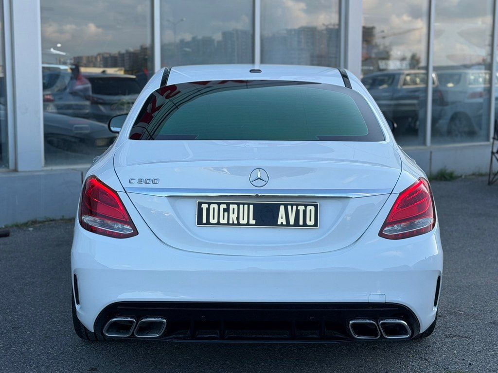 Mercedes C 300, 2.0 L, 2016 il, 205 000 km — Avtomobillər, Bakı (6)