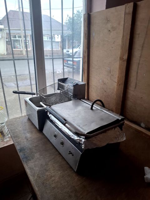 Döner aparati, fri aparati, tost aparati 3ü bir yerde 300 azn — Bakı