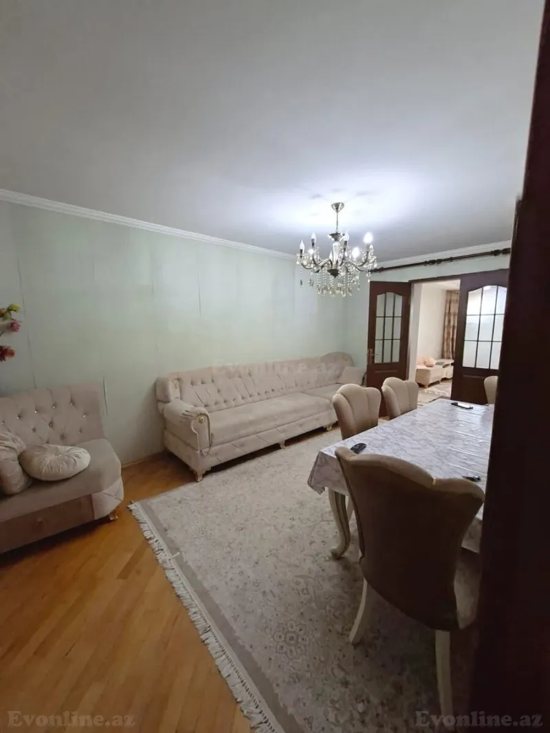 Kirayə verilir 3 otaqlı Mənzil Köhnə tikili 70 m² Bakı, Yasamal r., Elmlər Akademiyası m — Mənzil, Bakı
