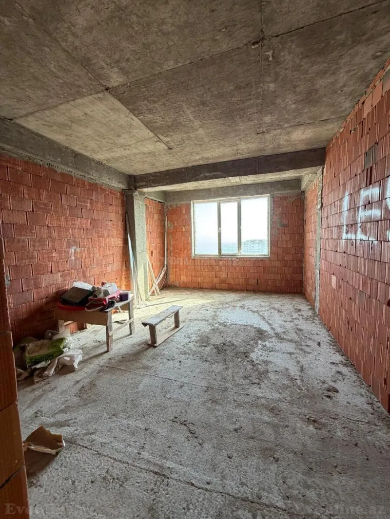 Satılır 4 otaqlı Mənzil Yeni tikili 181 m² Bakı, Nizami r., Qara Qarayev m — Bakı