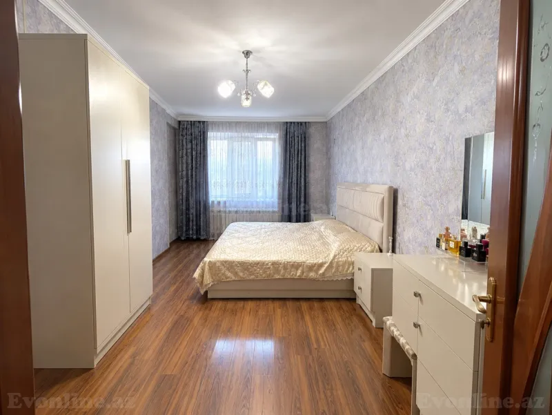 Satılır 3 otaqlı Mənzil Yeni tikili 130 m² Bakı, Nərimanov r., Nəriman Nərimanov m — Mənzil, Bakı (4)