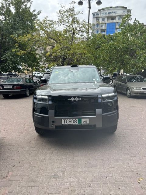 BYD Leopard 7, 1.5 L, 35.6 kWh, 2025 il, yeni — Bakı