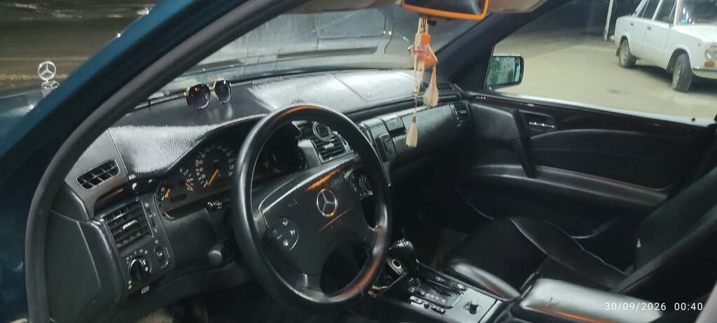 Mercedes E 230, 2.3 L, 1996 il, 217 283 km 20-CT-209 — Avtomobillər, Şirvan (9)
