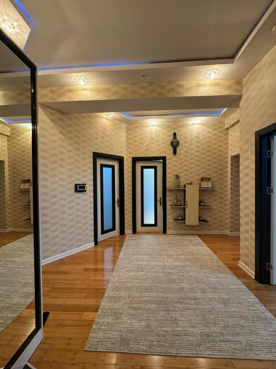 Satılır 4 otaqlı yeni tikili 150 m² — Mənzil, Bakı (8)