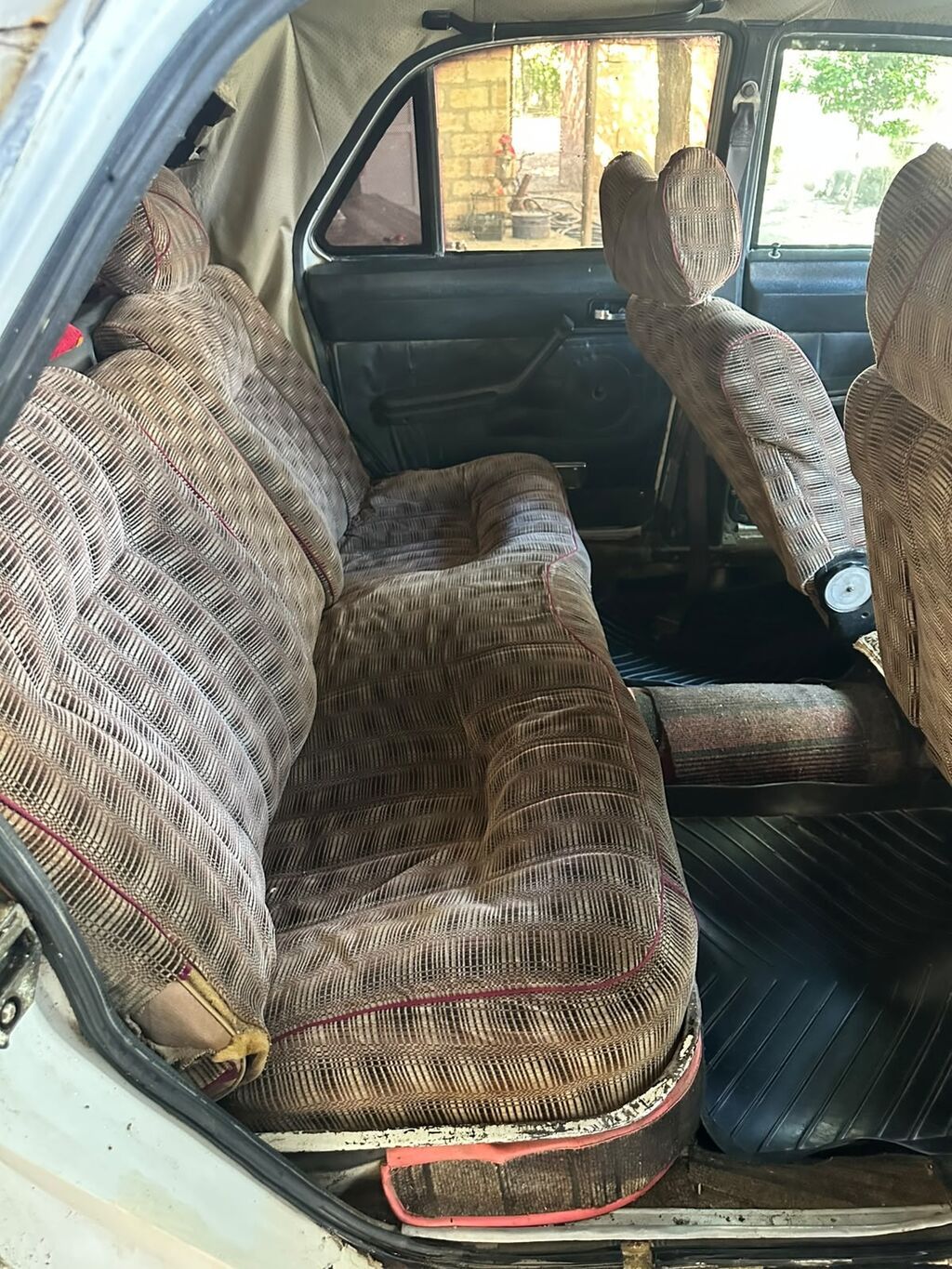 QAZ 24 Volga: 2.4 l 1989 il 195000 km Sedan — Avtomobillər, Bakı (5)