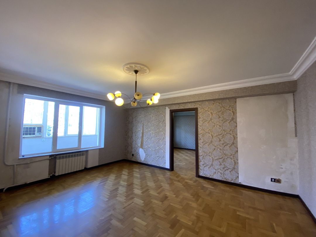 Satılır 5 otaqlı köhnə tikili 180 m² — Mənzil, Bakı (11)