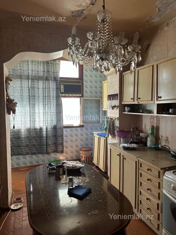 Satılır 3 otaqlı Bina evi menzil (Köhnə tikili), 75 m², 9-cu mikrorayon — Mənzil, Sumqayıt (9)