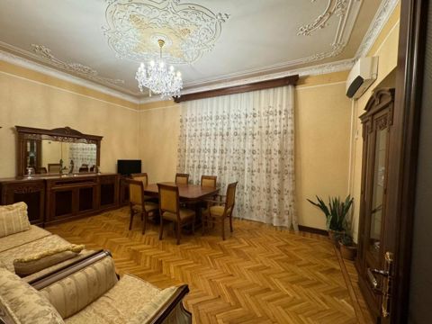 İcarəyə verilir 3 otaqlı köhnə tikili 87 m² — Bakı