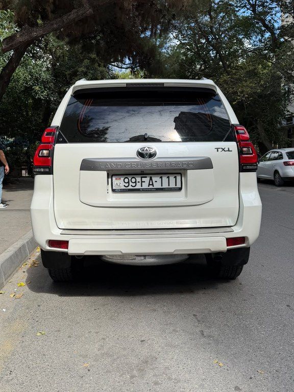 Toyota Land Cruiser Prado, 2.8 L, 2022 il, 97 301 km 99-FA-111 — Avtomobillər, Bakı (2)