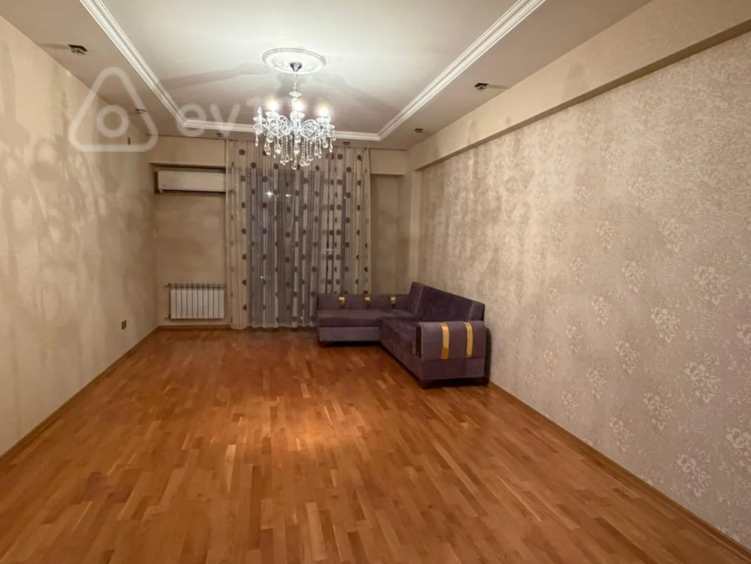 3 otaqlı mənzil, 120 m², Dənizkənarı küçəsi. — kirayə — Bakı