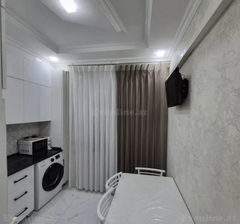 Satılır 3 otaqlı Mənzil Yeni tikili 95 m² Bakı, Xətai r., Həzi Aslanov — Mənzil, Bakı (7)