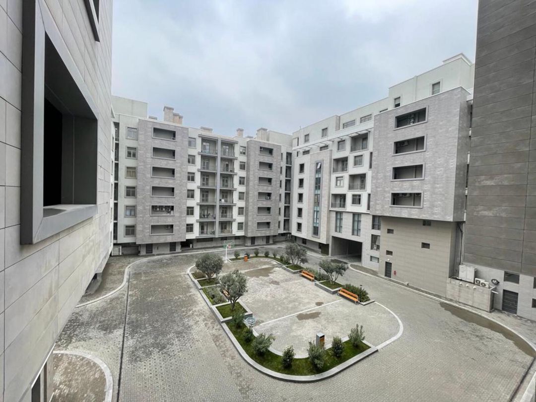 Satılır 4 otaqlı yeni tikili 225 m² — Mənzil, Bakı (2)