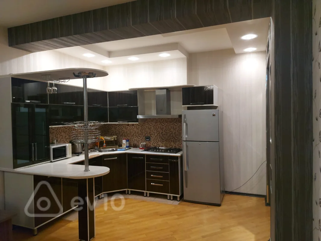 2 otaqlı mənzil, 80 m², 28 may metrosu — kirayə — Mənzil, Bakı (6)