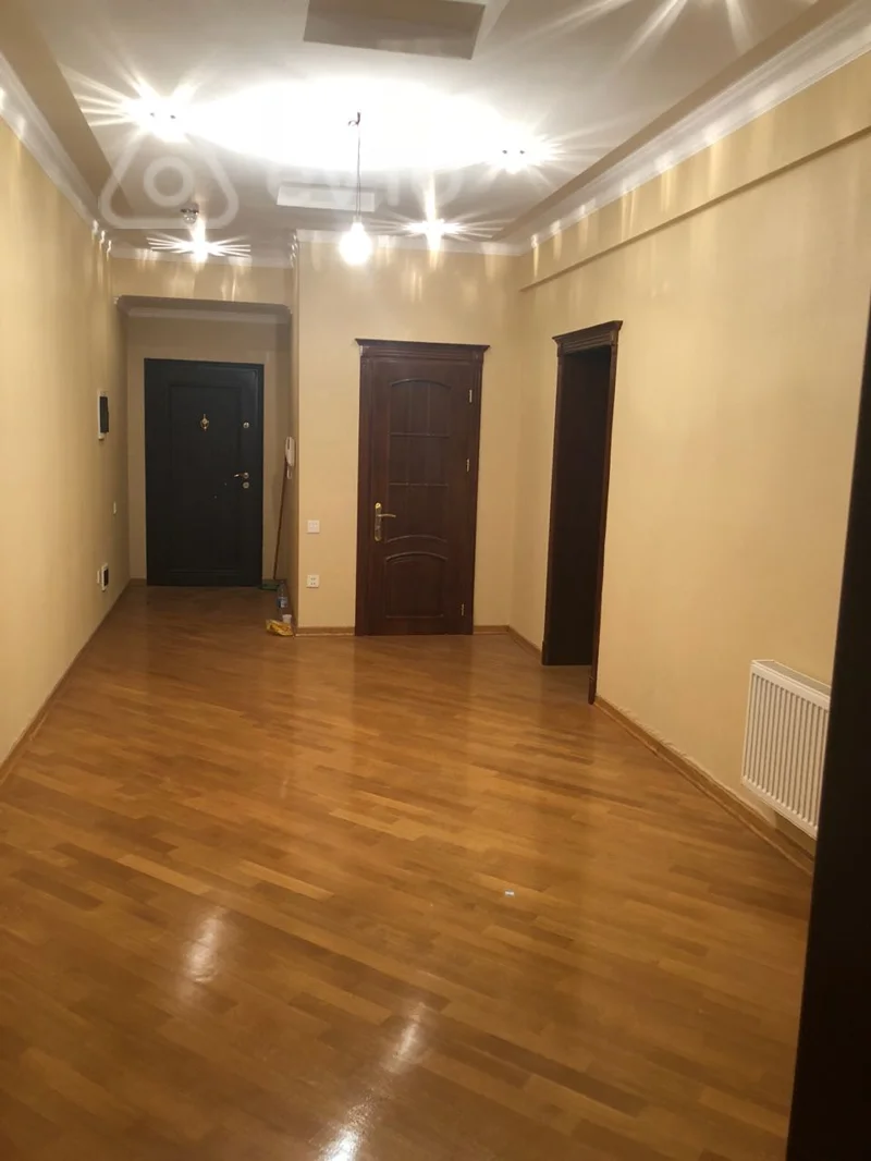 3 otaqlı mənzil, 150 m², ilahiyyat mescidi — kirayə — Mənzil, Bakı (8)