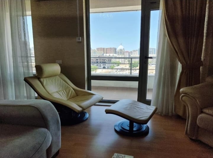 Satış: 3 otaqlı Yeni tikili, 136 m², Səbail rayonu — Mənzil, Bakı (10)